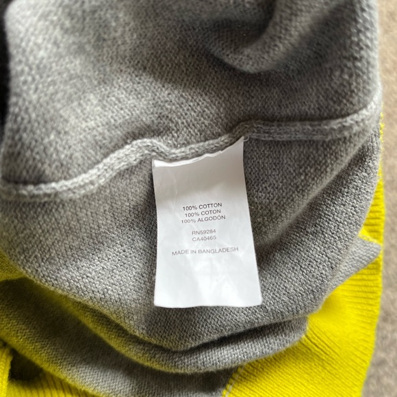 Children’s Place Boy Sweater, Size 10/12, Grey w/Navy sleeves & neon accents - Picture 5 of 5